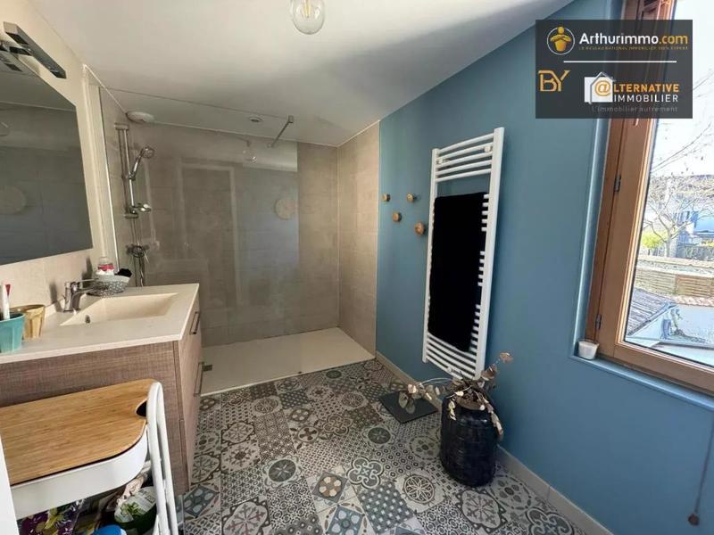 Maison - 95 m² - 4 pièces