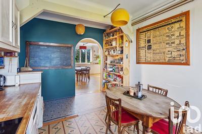 Appartement - 126 m² - 6 pièces