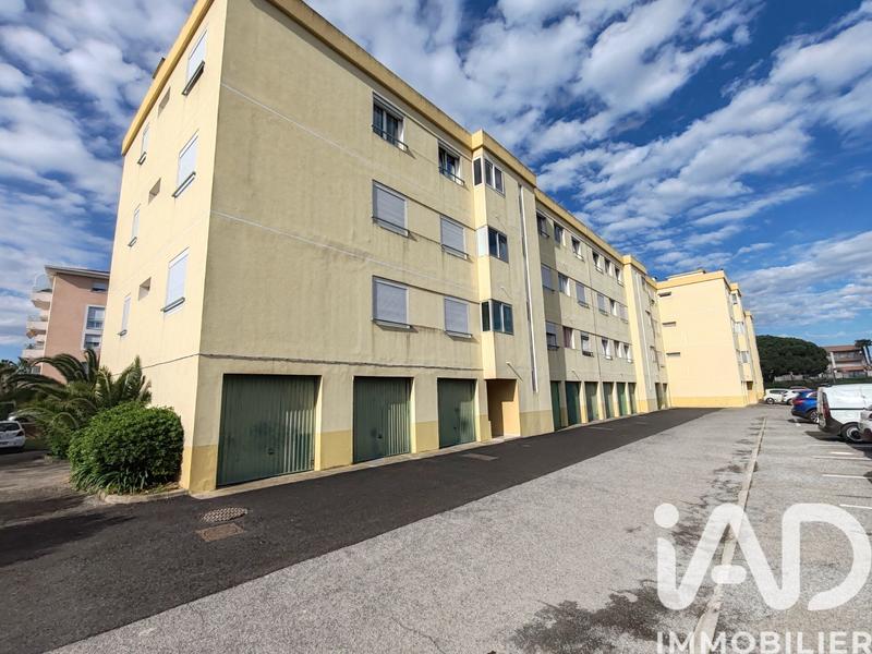 Studio - 24 m² - 1 pièce