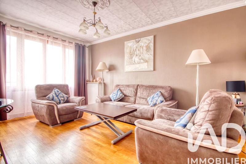 Maison - 93 m² - 4 pièces