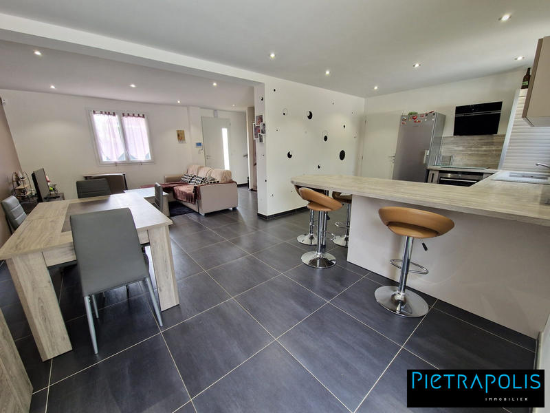 Maison contemporaine - 86 m² - 4 pièces