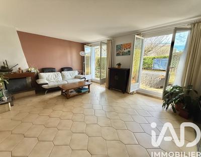 Maison - 115 m² - 6 pièces