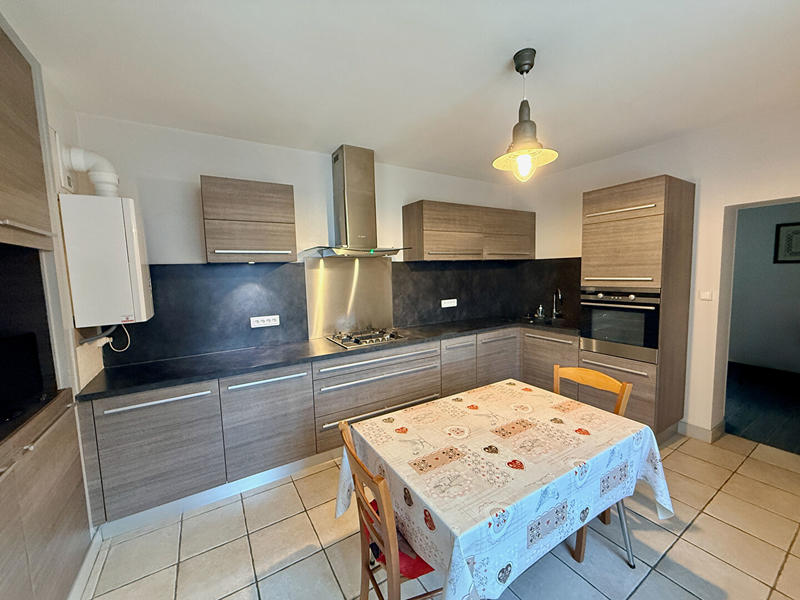 Maison - 88 m² - 5 pièces