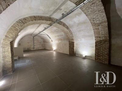 Maison - 185 m² - 5 pièces