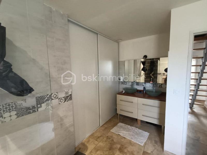 Maison - 144 m² - 5 pièces