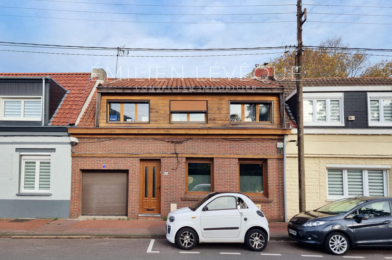 Maison de ville - 140 m² - 7 pièces