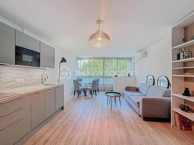 Studio - 32 m² - 1 pièce