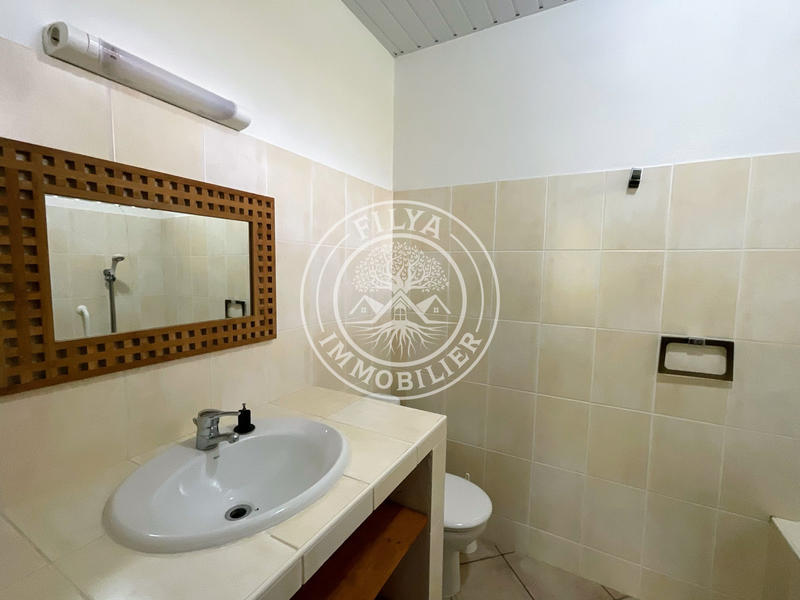 Maison - 94 m² - 4 pièces