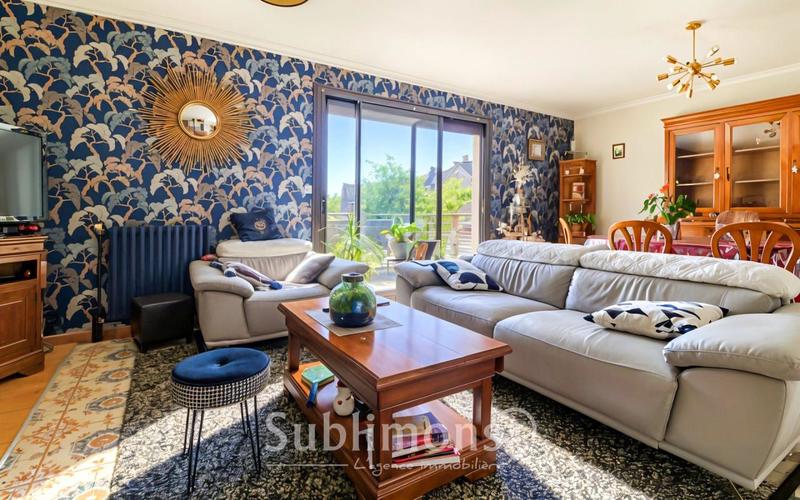 Maison traditionnelle - 157 m² - 6 pièces