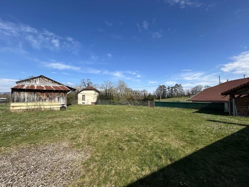 Maison - 234 m² - 9 pièces