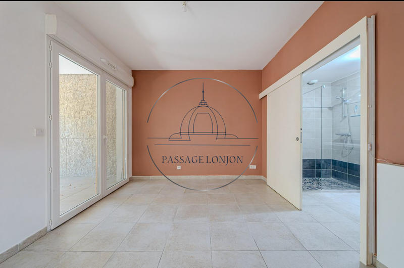 Appartement - 95 m² - 4 pièces