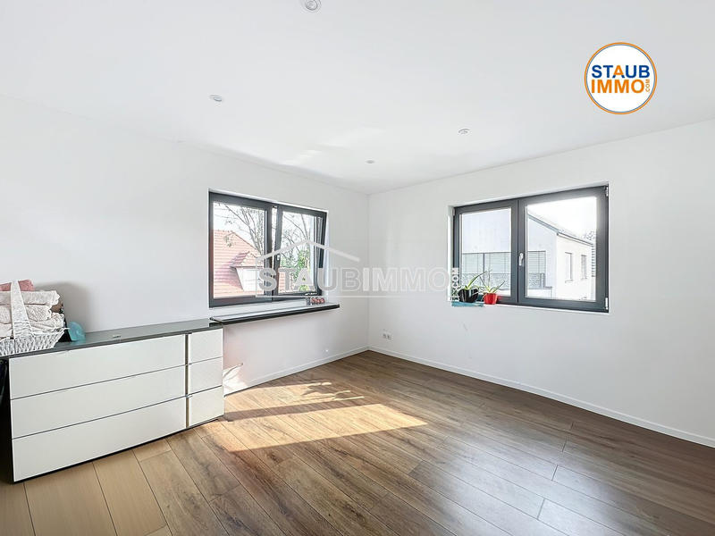 Maison - 165 m² - 6 pièces