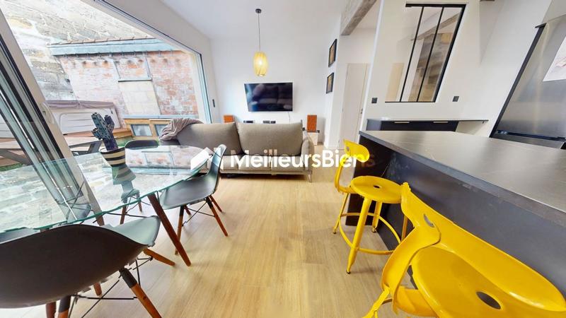 Maison - 100 m² - 5 pièces