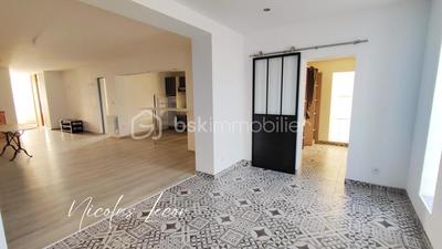 Maison - 103 m² - 4 pièces