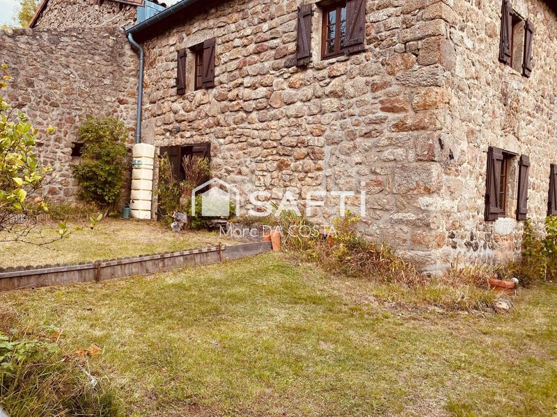 Maison - 230 m² - 11 pièces