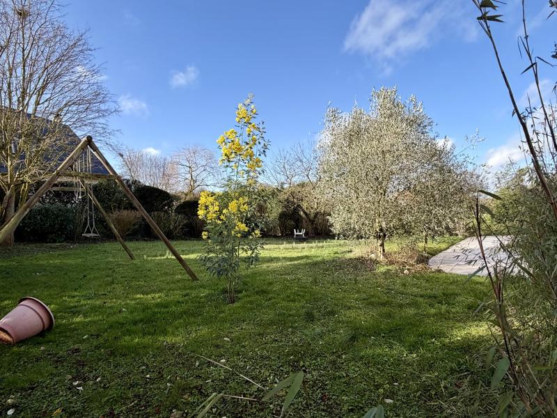 Maison - 137 m² - 7 pièces