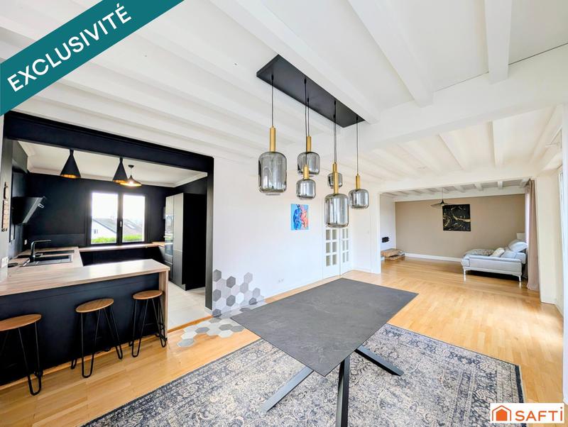 Maison - 196 m² - 7 pièces