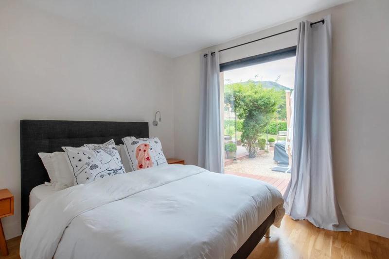 Villa - 160 m² - 4 pièces