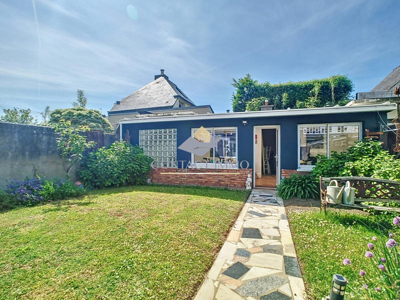 Maison - 166 m² - 7 pièces