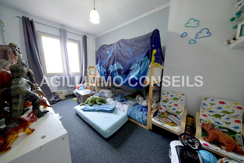 Villa - 171 m² - 7 pièces