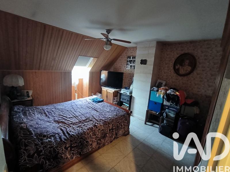 Maison - 93 m² - 5 pièces