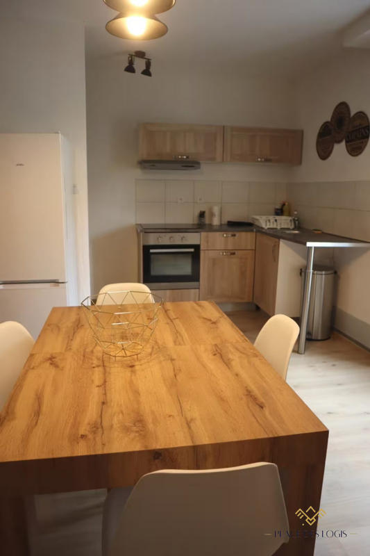 Appartement - 77 m² - 4 pièces