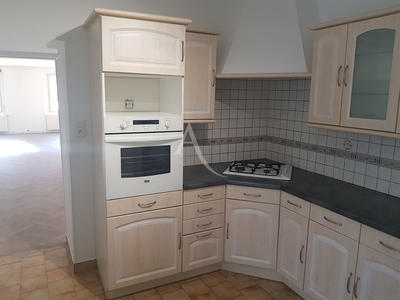 Maison - 102 m² - 3 pièces