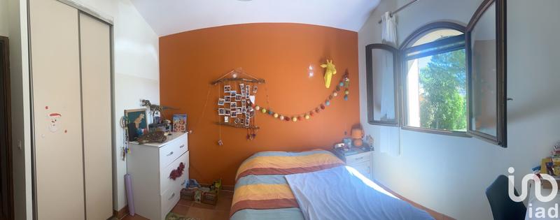 Maison - 200 m² - 7 pièces