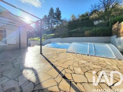 Maison - 157 m² - 6 pièces