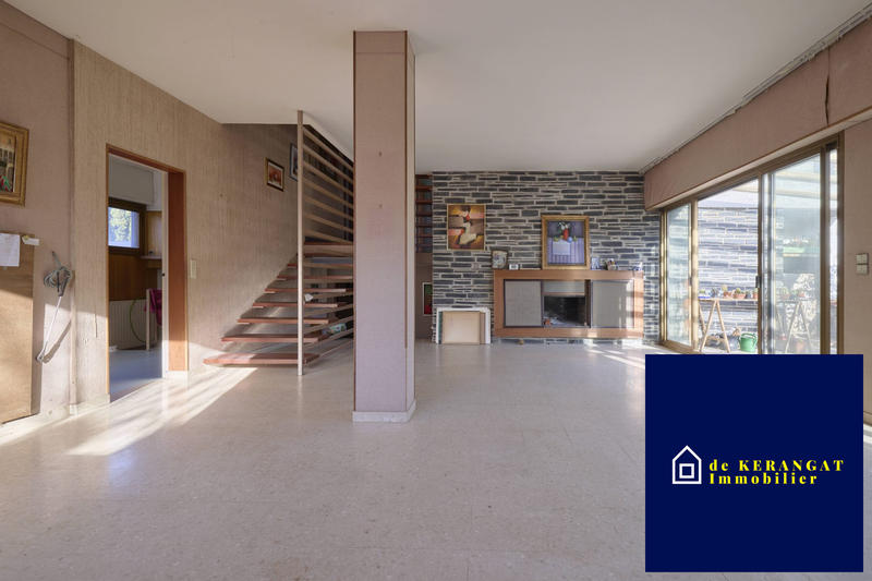 Villa - 323 m² - 9 pièces