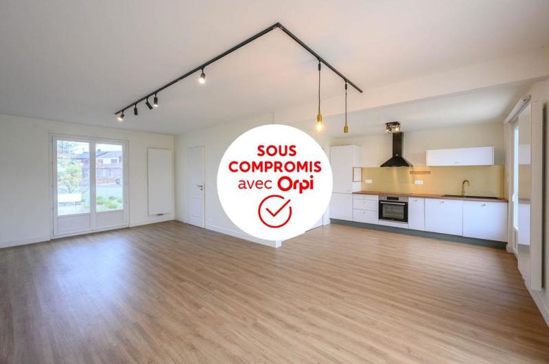 Maison - 98 m² - 5 pièces