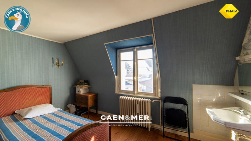 Maison - 500 m² - 18 pièces