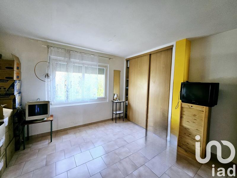 Maison - 235 m² - 9 pièces