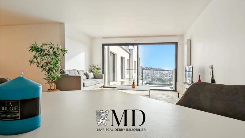 Appartement - 117 m² - 4 pièces