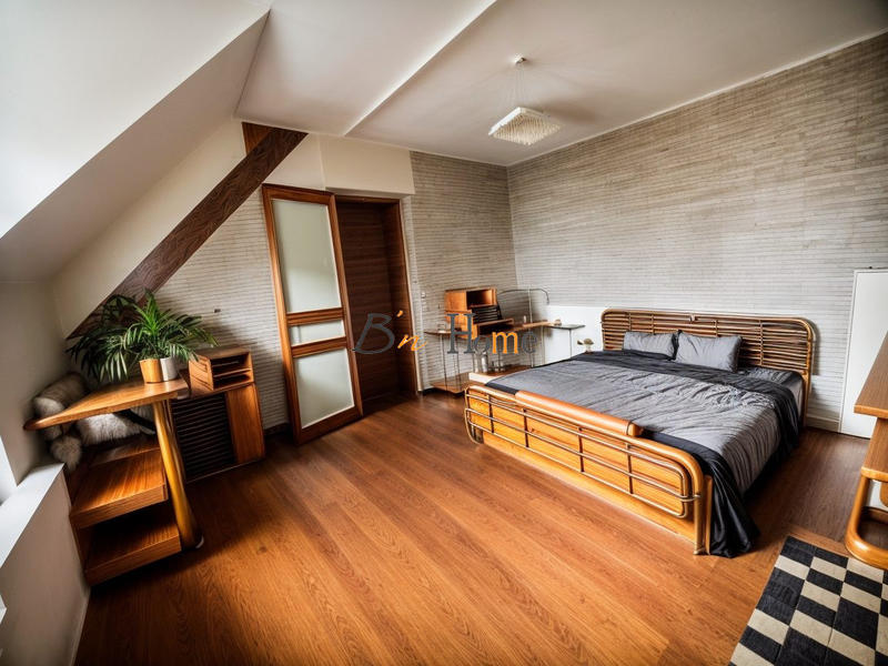 Maison - 220 m² - 7 pièces