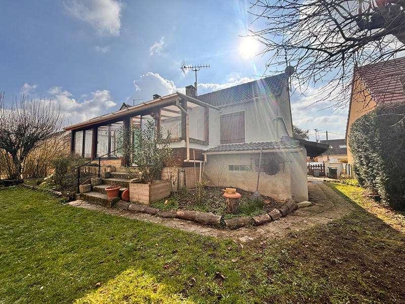 Maison - 100 m² - 5 pièces