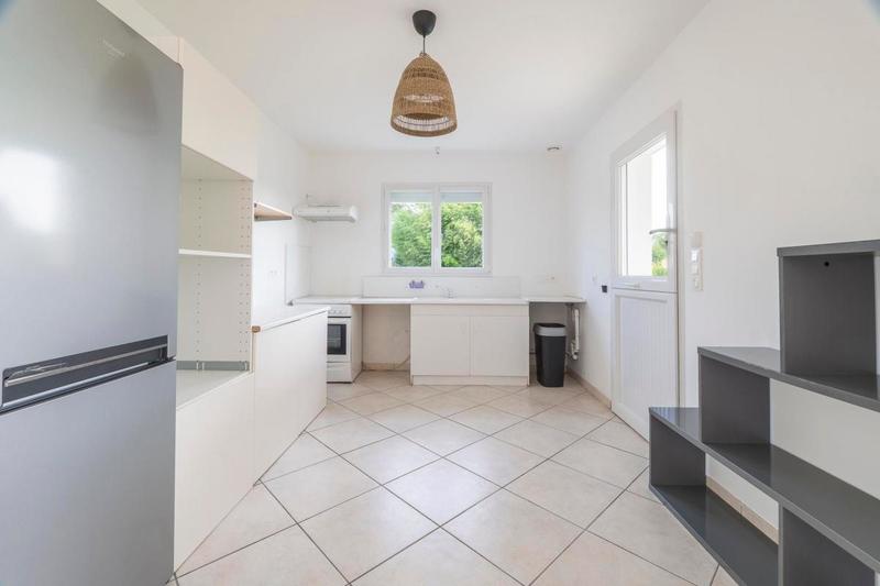 Maison - 99 m² - 4 pièces