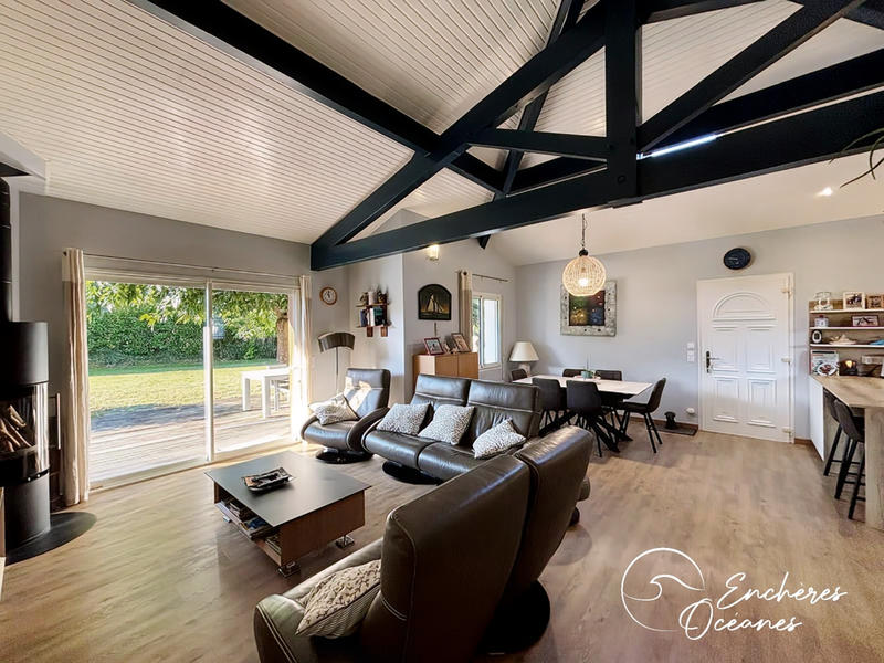 Maison - 120 m² - 4 pièces