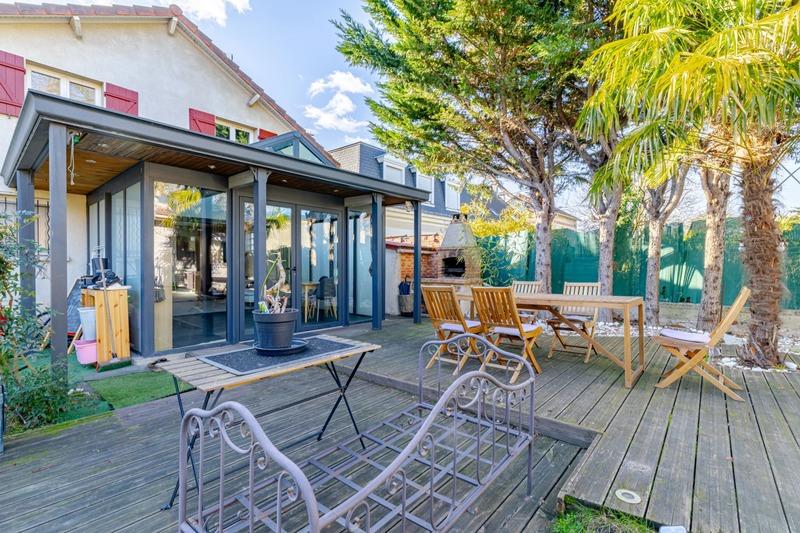 Maison - 128 m² - 5 pièces