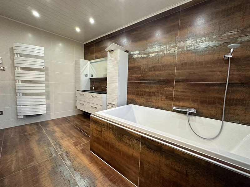 Appartement - 153 m² - 5 pièces