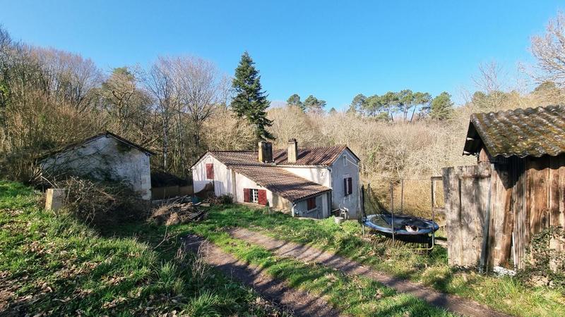 Maison en pierre - 71 m² - 3 pièces