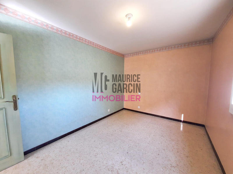 Appartement - 85 m² - 3 pièces