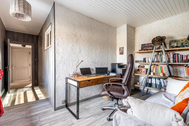 Maison - 200 m² - 7 pièces