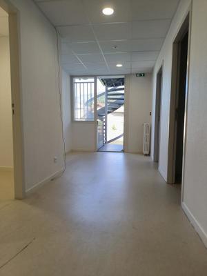 Bureau - 89 m² - 5 pièces