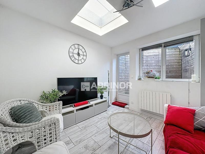 Maison - 83 m² - 6 pièces