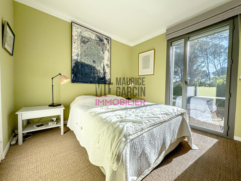 Maison - 186 m² - 5 pièces