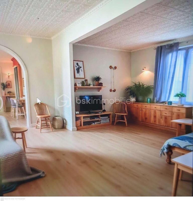 Maison - 147 m² - 6 pièces