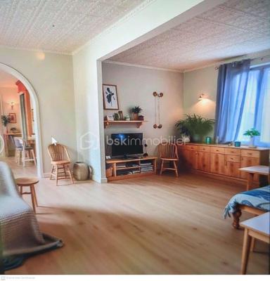 Maison - 147 m² - 6 pièces