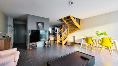 Maison - 80 m² - 4 pièces