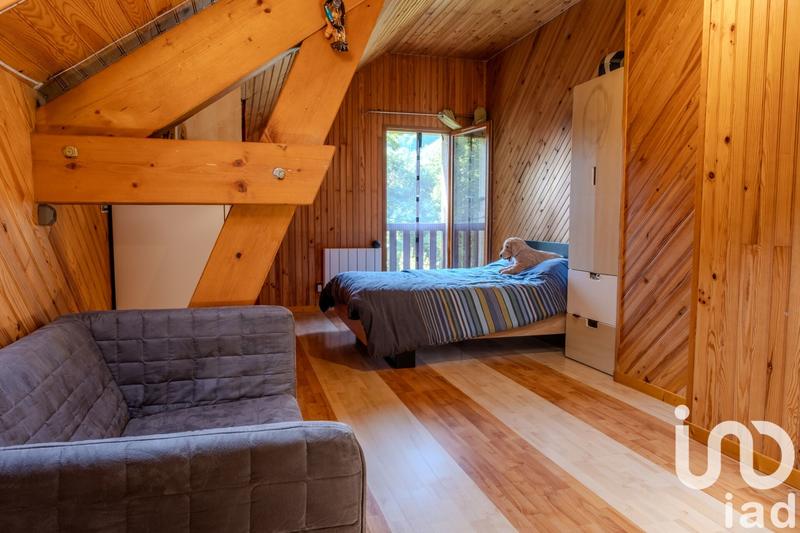 Maison - 176 m² - 7 pièces